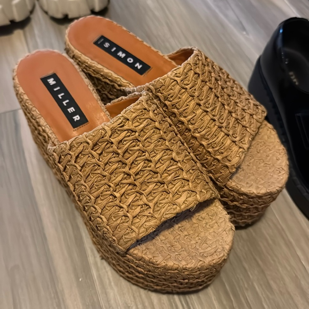 Simon miller woven raffia platform sandal size 39